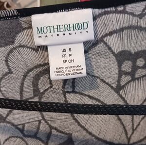 Motherhood Maternity Shirt Size Small